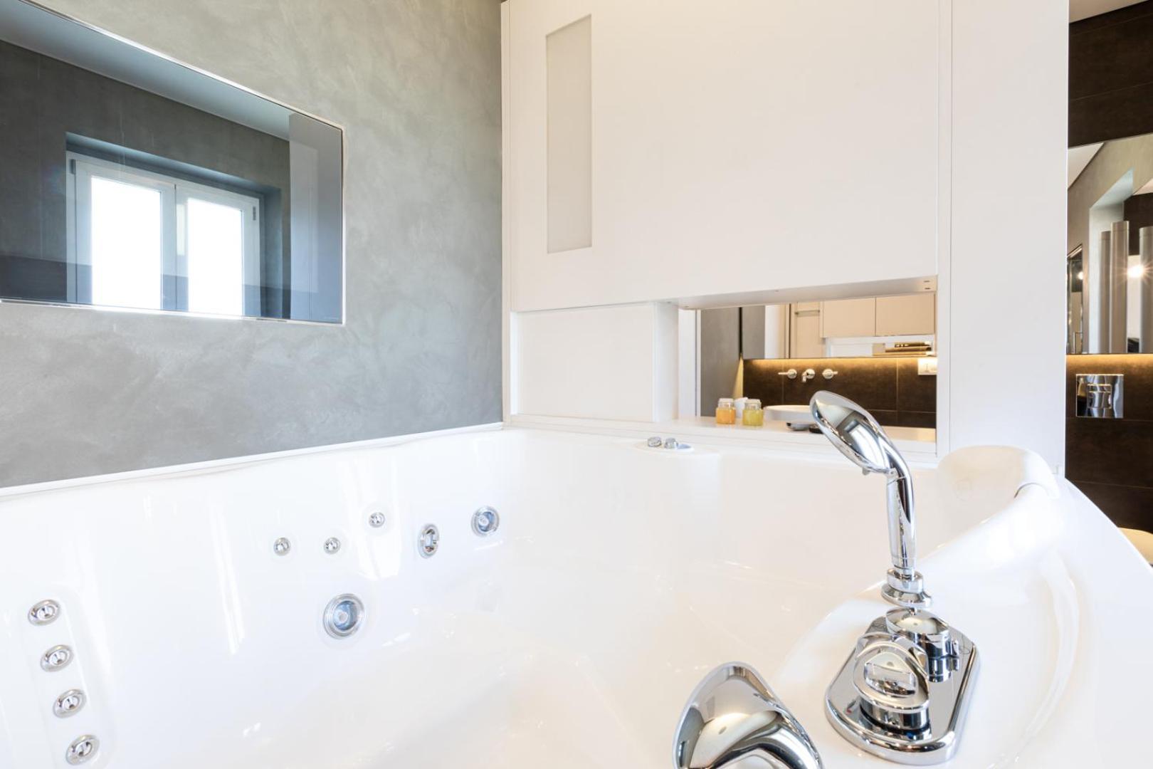 Citta Studi Terrace Suite With Jacuzzi - Top Collection Mediolan Zewnętrze zdjęcie